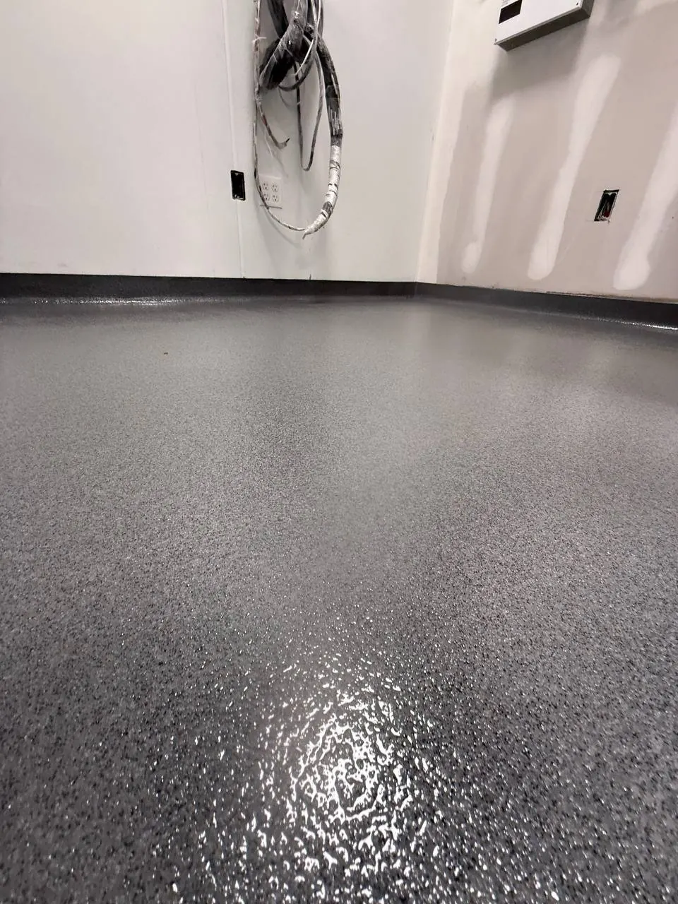 Quartz Floor Detail Reflection Gloss