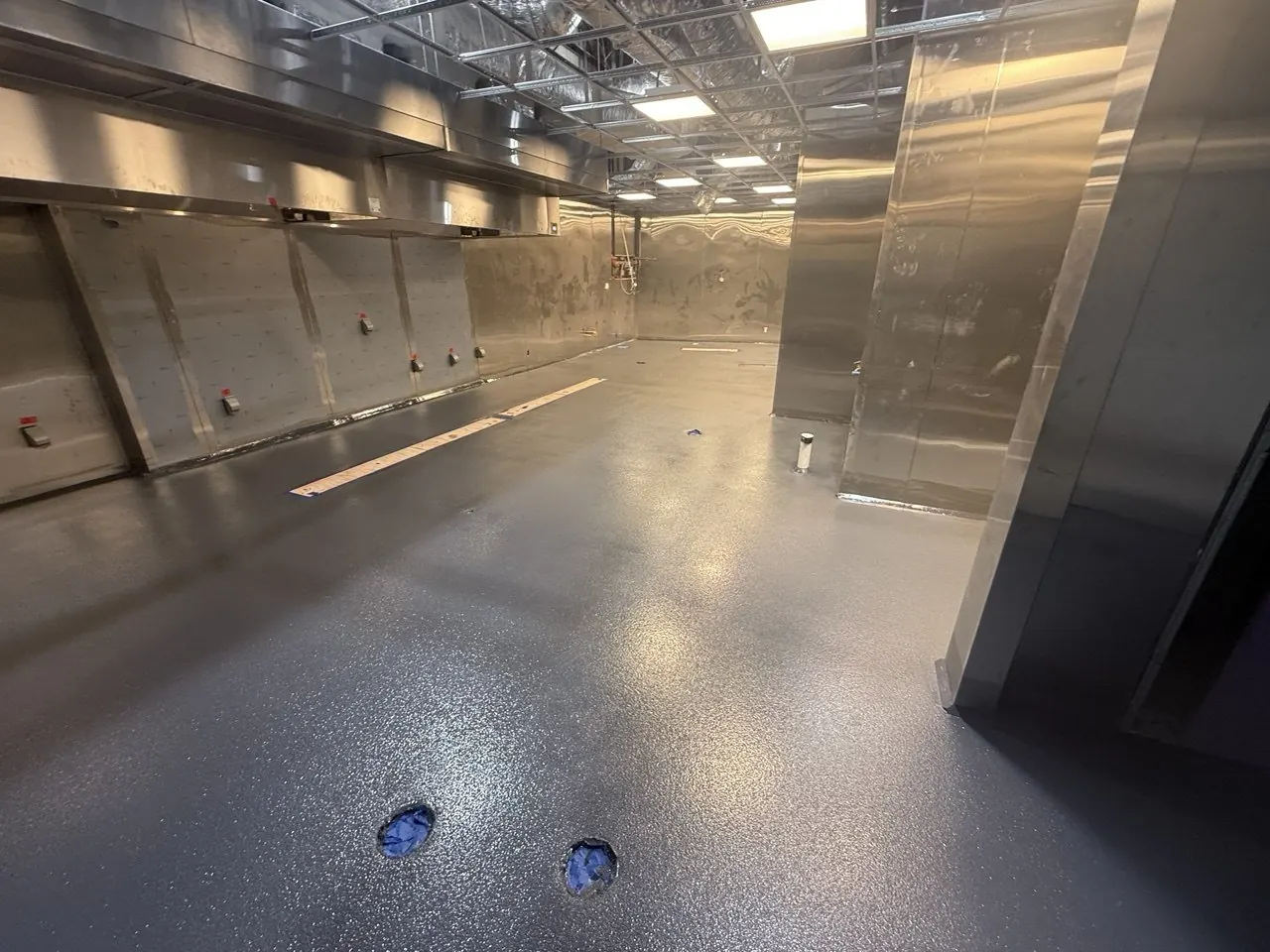 Prep Area Hallway - Quartz Solid Color