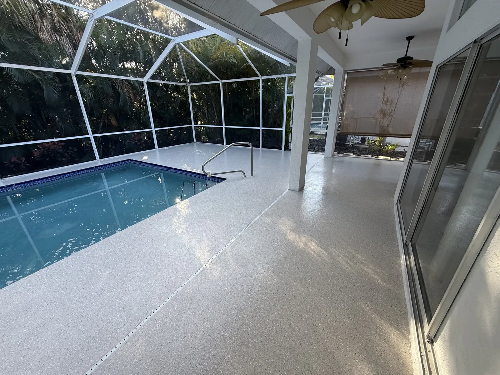 Pool deck and lanai flake coating Naples FL